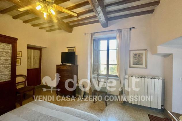 Palazzo / Stabile di 560 m² con più di 5 locali in vendita a Piegaro - Foto 14