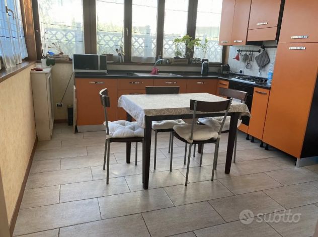 VITINIA TRILOCALE ARREDATO CON GIARDINO PRIVATO - Foto 5