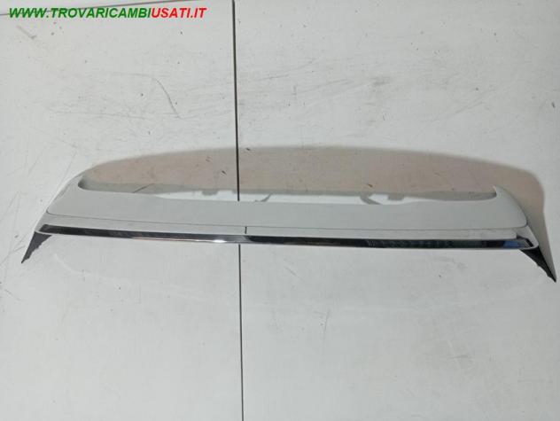 SPOILER POST. BIANCO PERLATO E CROMATO 999-U1309813 Carrozzeria Lamierati esterni Portello Spoiler frangi PEUGEOT - 2008 - 01-03-2013 -