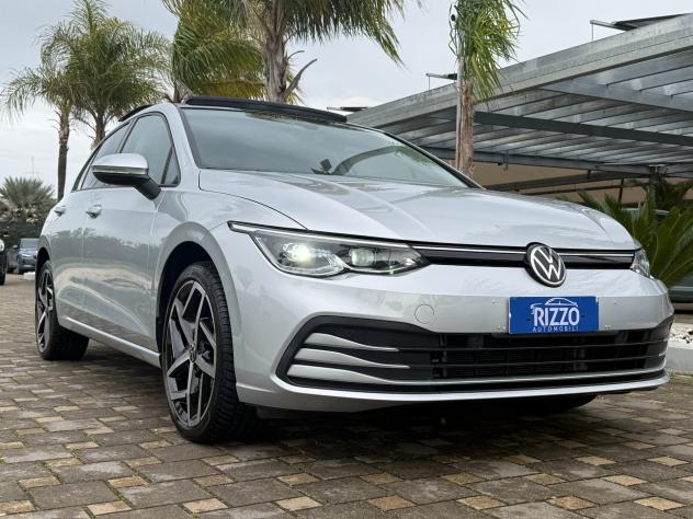 VOLKSWAGEN GOLF 8 2.0TDI 150CV DSG TETTO NAVI LED AMBIENT FULL LIGHT