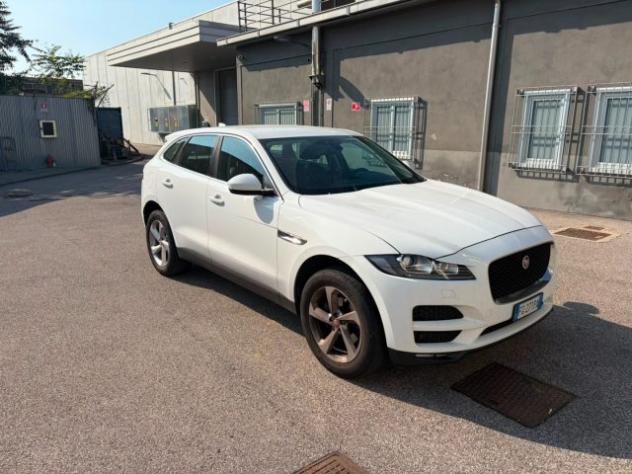 JAGUAR F-Pace 2.0 D 180 CV AWD aut. Prestige *DA COMMERCIANTE* rif. 23962549 - Foto 3