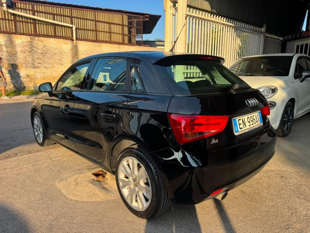 AUDI A1 1.6 TDI 90CV SPB 2012 - Foto 4