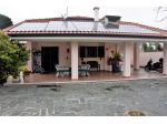 Villa in vendita a Marina di Carrara - Carrara 200 mq  Rif: 1269015