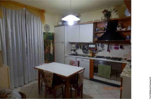 Immobile in asta di 123 m² con più di 5 locali e box auto in vendita a Monte San Giusto - Foto 11
