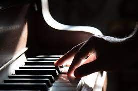 Lezioni di PIANOFORTE principianti/intermedio