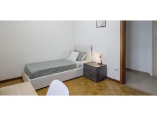 Via Savona 110 - Room 4