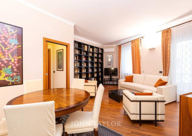 Appartamento di 100 m² con 5 locali in affitto a Milano - Foto 2