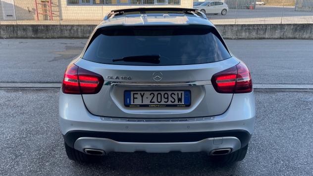 MERCEDES-BENZ GLA 180 1.6 PREMIUM 122CV - FULL LED, PELLE, TETTO - Foto 7
