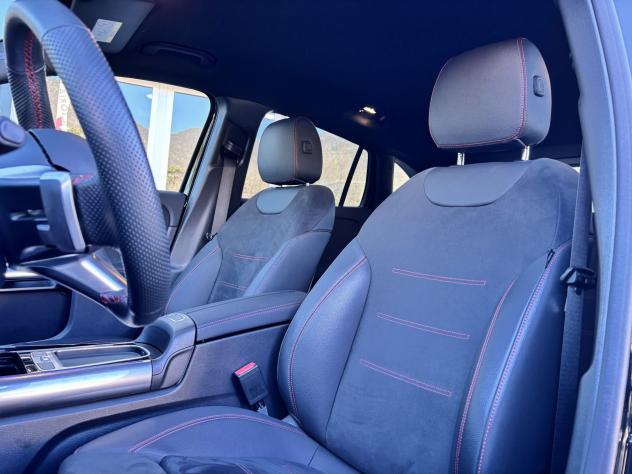 Mercedes-Benz GLA 200D 4MATIC AMG LINE PREMIUM 150 CV C.AUTOMATICO - Foto 9