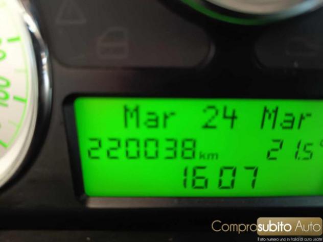 LANCIA Ypsilon 1.3 MJT 75 CV Platino rif. 24055127 - Foto 10