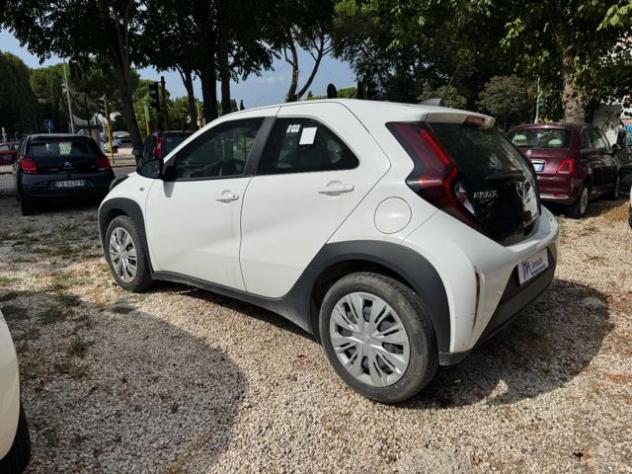 TOYOTA Aygo X Active 1.0cc 72cv SAFETY PACK C. CONTROL rif. 24044214 - Foto 4