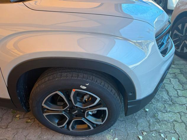 Jeep Avenger 1.2 Turbo 110 CV MHEV Summit. - Foto 7