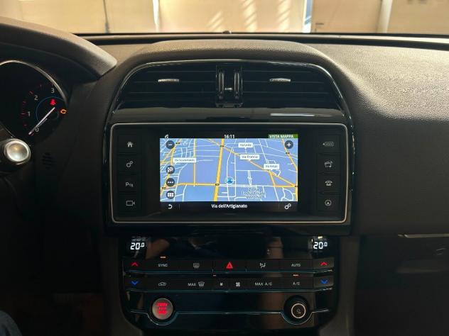 JAGUAR F-Pace (X761) F-Pace 2.0 D 180 CV AWD aut. Portfolio - Foto 10