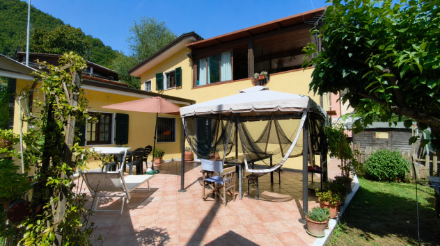 Casa semindipendente in vendita a Carrara 126 mq Rif: 1421421
