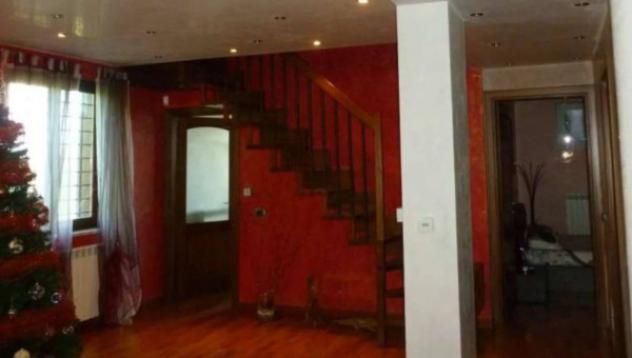 Immobile in asta di 205 m² con più di 5 locali e box auto in vendita a Forano - Foto 5