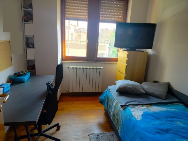 Guidonia. Appartamento entrata indipendente con giardino angolare - Foto 5
