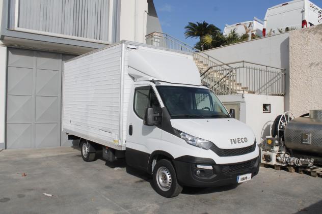 Iveco Daily 35S15 2.3 150 CV CASSA BOX IN ALLUMINIO