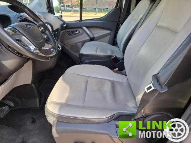 FORD Tourneo Custom 310 2.0 TDCi 130CV aut. PC Titanium 8 POSTI rif. 23943733 - Foto 6
