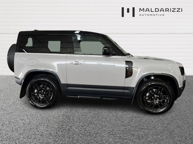 Land Rover Defender VII 2025 90 90 3.0d mhev S awd 200cv auto - Foto 5
