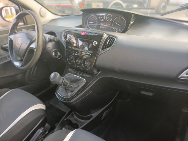 Lancia Ypsilon 85 CV Benzina Metano Ecochic Elefantino - Foto 6
