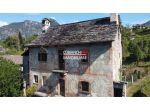 V000810 - MONTECRESTESE, FRAZIONE BORELLA INTERO STABILE