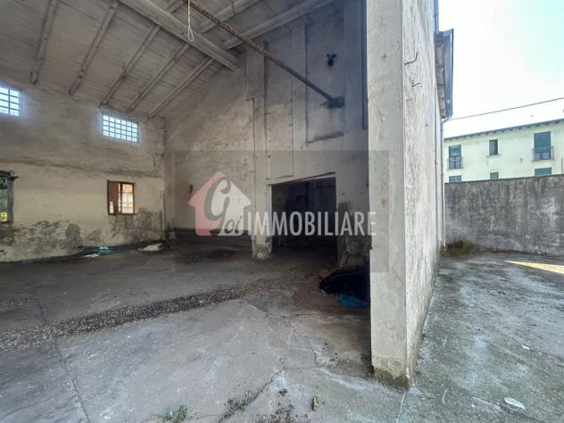 Ampia proprietà immobiliare - Foto 3
