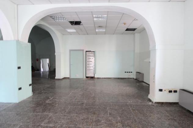 ufficio in vendita a Colle di Val d'Elsa