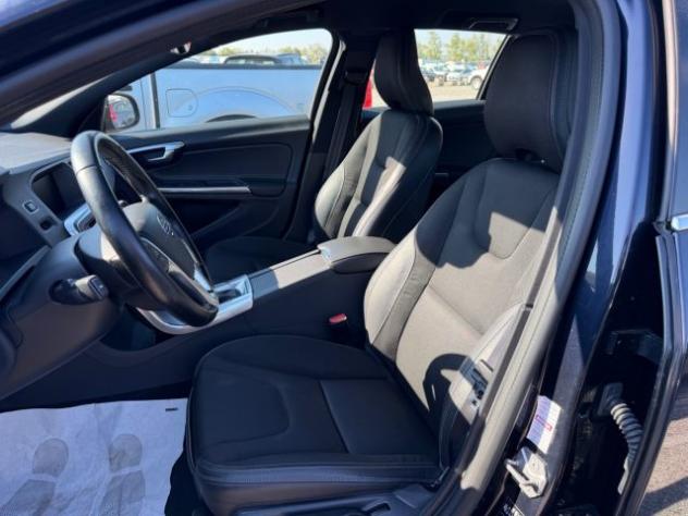 VOLVO V60 D3 Geartronic Business rif. 24149128 - Foto 8