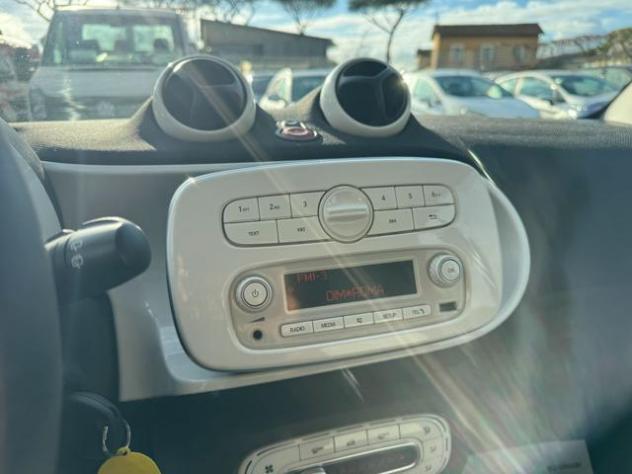 SMART ForTwo 1.0cc 61cv TETTO PANORAMICO CRUISE CONTROL rif. 24176667 - Foto 9
