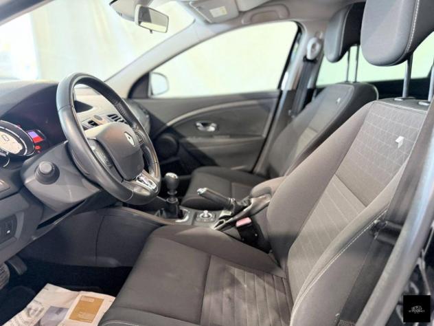 RENAULT MEGANE 2015 1.5 dCi 110CV LIMITED - Foto 9
