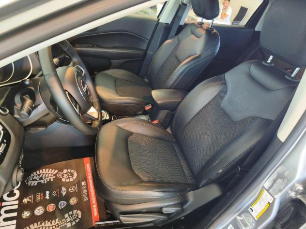 JEEP Compass 2.0 Mjt II aut. 4WD Limited - Foto 9