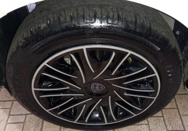 LANCIA Ypsilon 1.0 FireFly 5 porte S&S Hybrid Gold rif. 24130931 - Foto 10