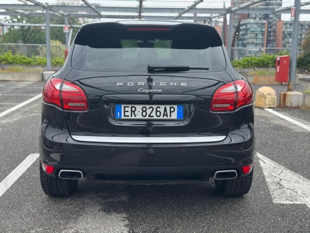 PORSCHE Cayenne 2as.'anno 2013 - Foto 5