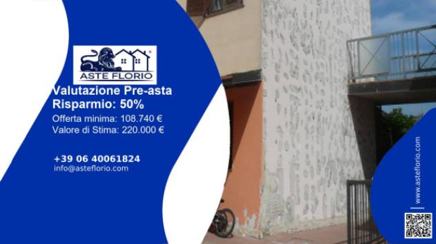Immobile in asta di 370 m², box auto in vendita a Castiraga Vidardo - Foto 2