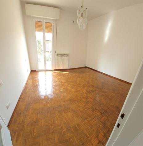 Alle porte della città - Foto 13
