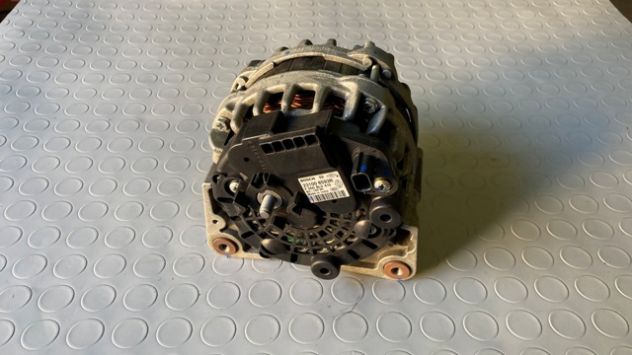 Alternatore Renault Clio 4 900Tce del 2019 (231008593R) - Foto 4