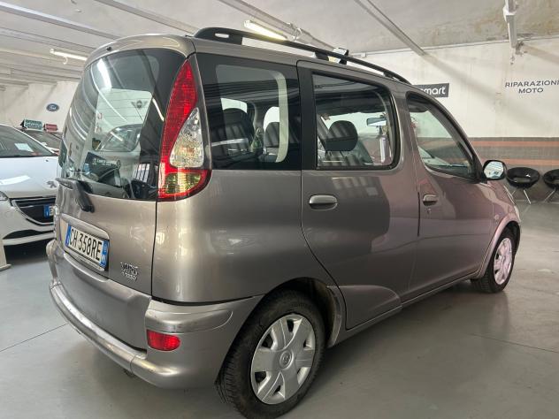 Toyota Yaris Verso 1.3i 16V cat Sol - Foto 3