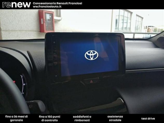 TOYOTA Yaris Cross 1.5 H Active FWD e-CVT 115cv rif. 23764208 - Foto 10