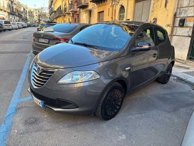 Lancia Ypsilon 1.2 69 CV Elefantino NEOPATENTATI FINANZIABILE - Foto 3