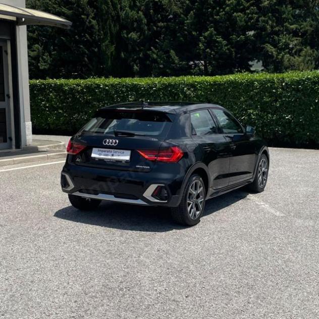 AUDI A1 allstreet (30) 1.0 TFSI S tronic 81KW/110CV rif. 23872913 - Foto 6