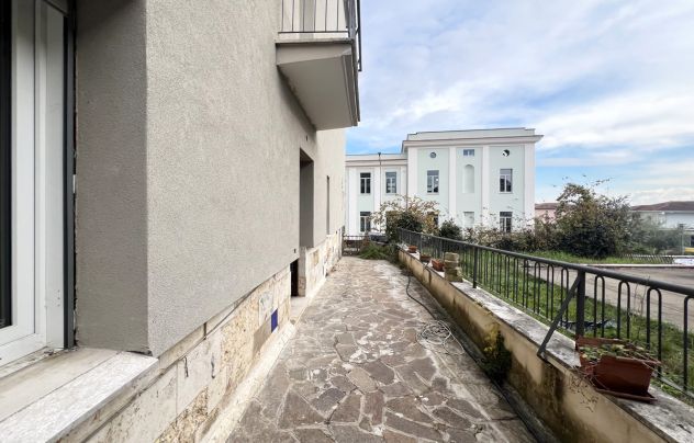 Ampio appartamento con balcone e Terrazza - Centro Storico - Foto 11