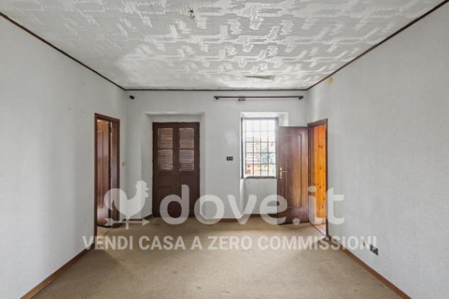 Casa indipendente di 263 m² con più di 5 locali in vendita a Divignano - Foto 12