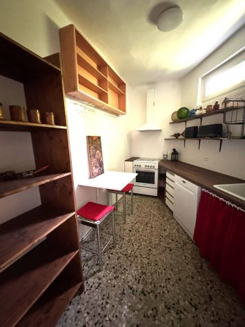 APPARTAMENTO IN CENTRO IN BIFAMILIARE - Foto 5