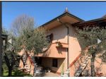 Appartamento in villa con giardino