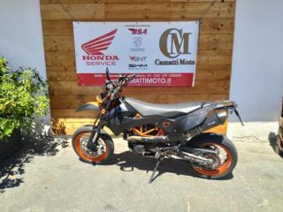 KTM 690 SMC KTM 690 SMC