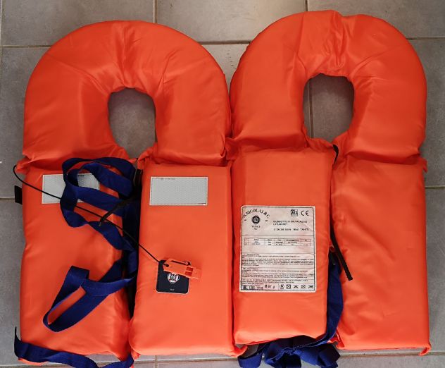 2 Giubbotto di salvataggio LifeJacket N.NICOLAJ&c
