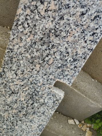 TRE SOGLIE IN GRANITO DA 168X30,5X3 99X17X2 78X17X3 - Foto 6