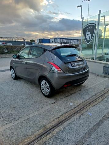 LANCIA Ypsilon 1.0 FireFly 5 porte S&S Hybrid Ecochic Gold i.e rif. 23268365 - Foto 4
