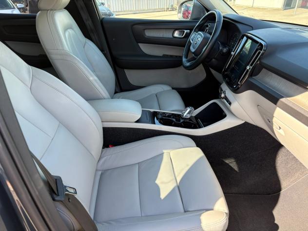 Volvo XC40 D4 AWD Geartronic Inscription CAMBIO AUTOMATICO - Foto 4