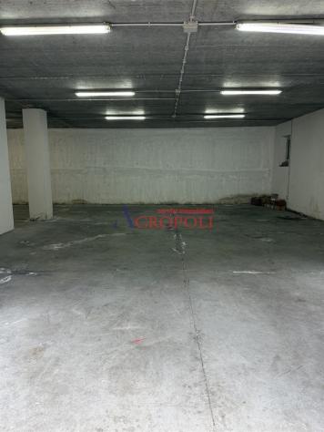 Magazzino 2 locali - Rif. 2641 - Foto 2